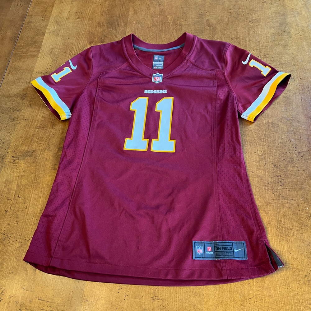 Desean Jackson Redskin Nike jersey Washington DC medium youth red #11 11 footbal